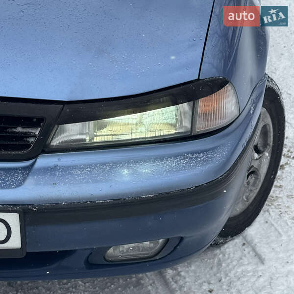 Седан Daewoo Nexia 2006 в Днепре