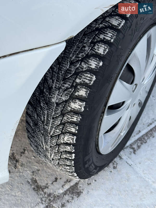 Седан Daewoo Nexia 2008 в Кременчуге