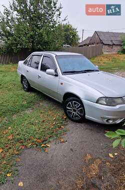 Седан Daewoo Nexia 2010 в Павлограді