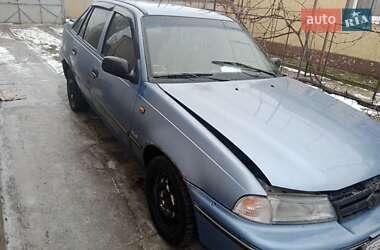 Седан Daewoo Nexia 2008 в Синельниково