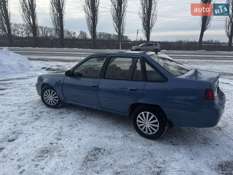 Седан Daewoo Nexia 2008 в Василькове