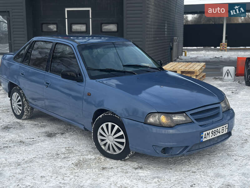 Седан Daewoo Nexia 2008 в Василькове