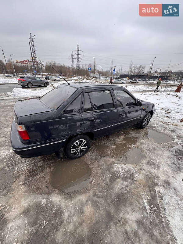 Седан Daewoo Nexia 2007 в Львові