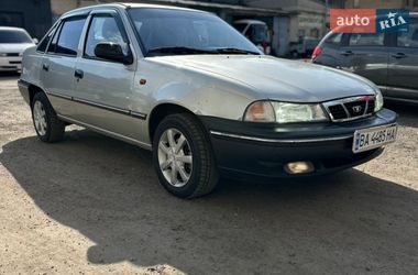 Седан Daewoo Nexia 2008 в Киеве