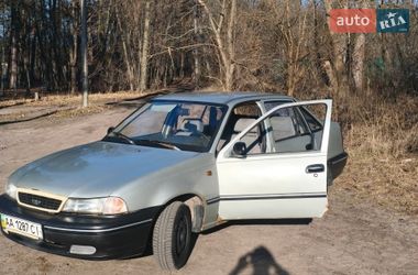 Седан Daewoo Nexia 2007 в Киеве