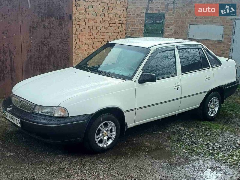 Седан Daewoo Nexia 1997 в Полтаві