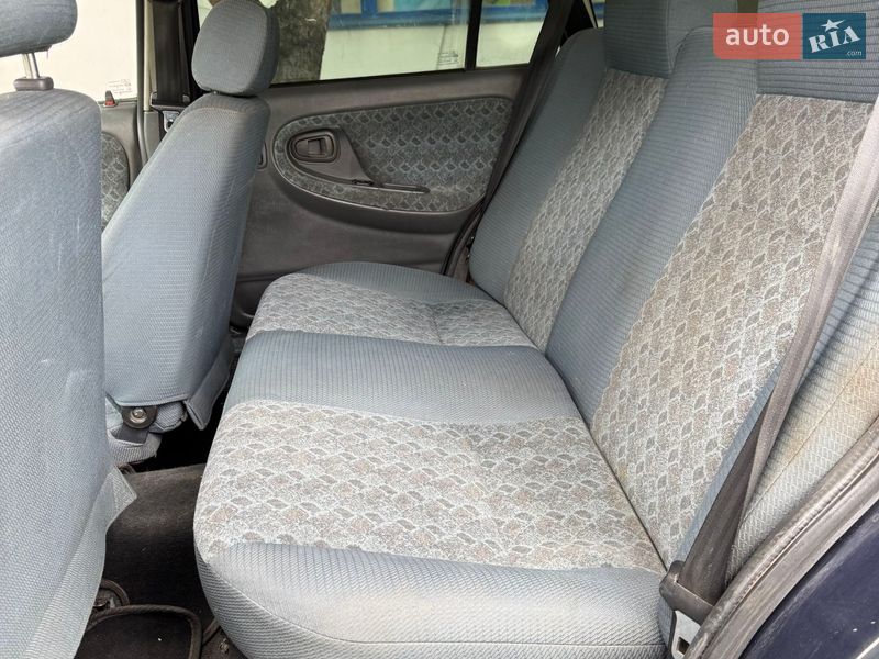 Седан Daewoo Nexia 2006 в Днепре