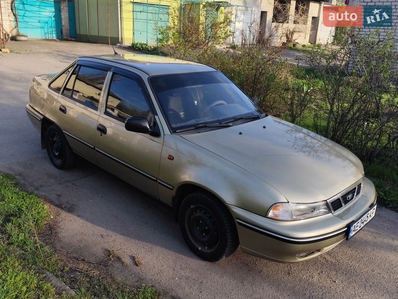 Седан Daewoo Nexia 2007 в Вольногорске