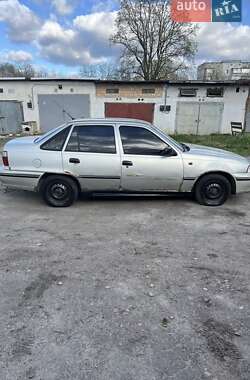 Седан Daewoo Nexia 2008 в Василькове