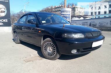 Седан Daewoo Nubira 1998 в Дніпрі