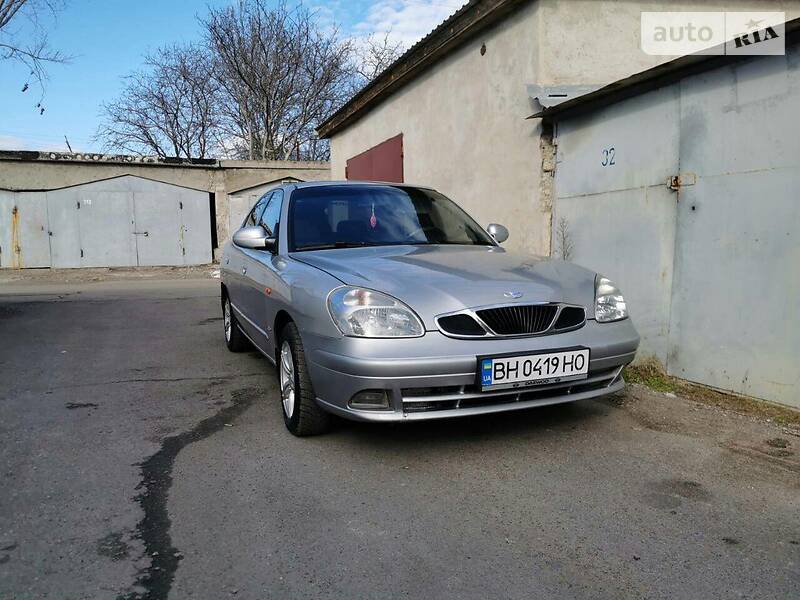 Седан Daewoo Nubira 2003 в Одесі