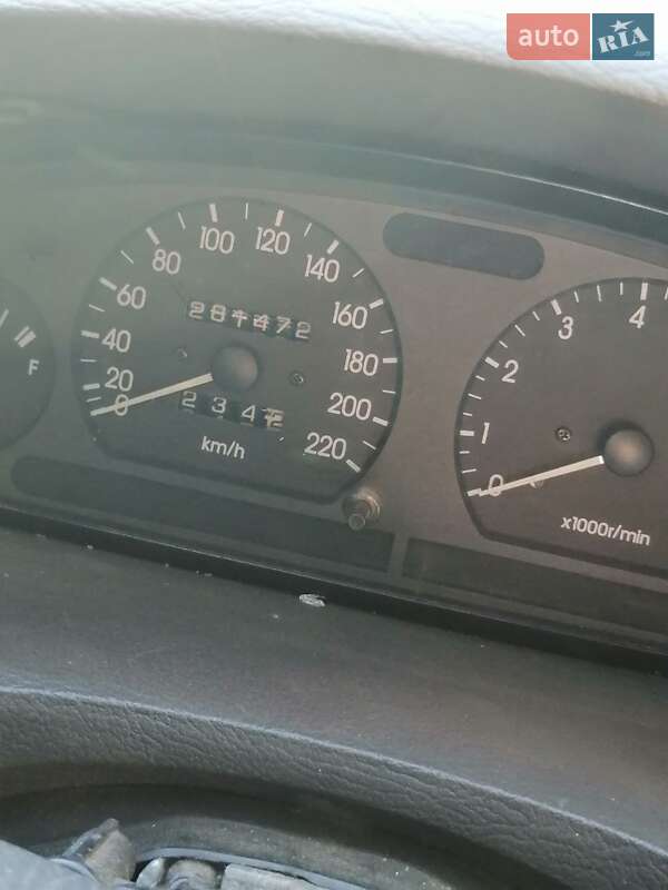 Daewoo Nubira 1998