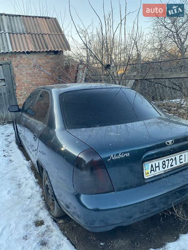Седан Daewoo Nubira 1998 в Константиновке
