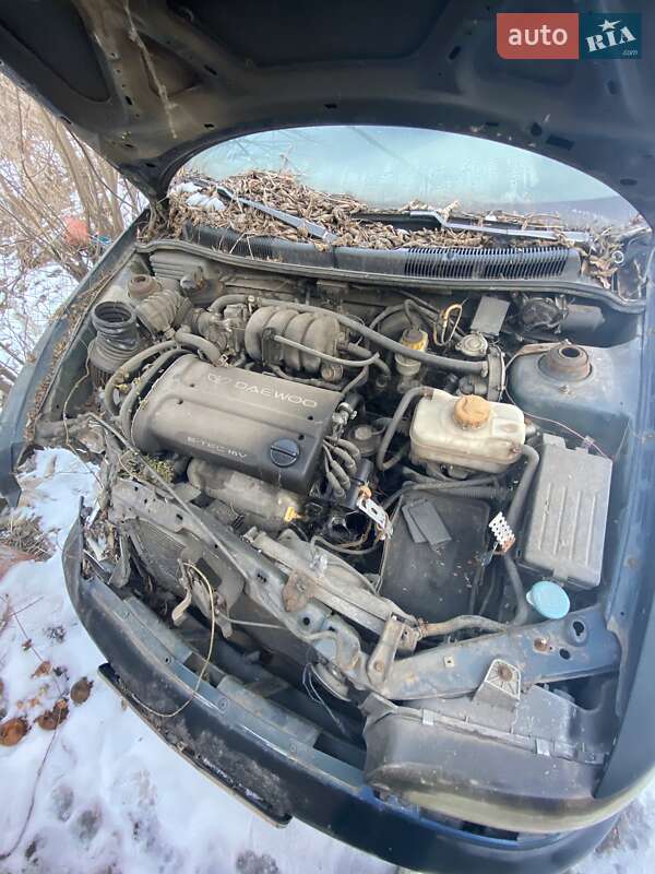 Седан Daewoo Nubira 1998 в Константиновке