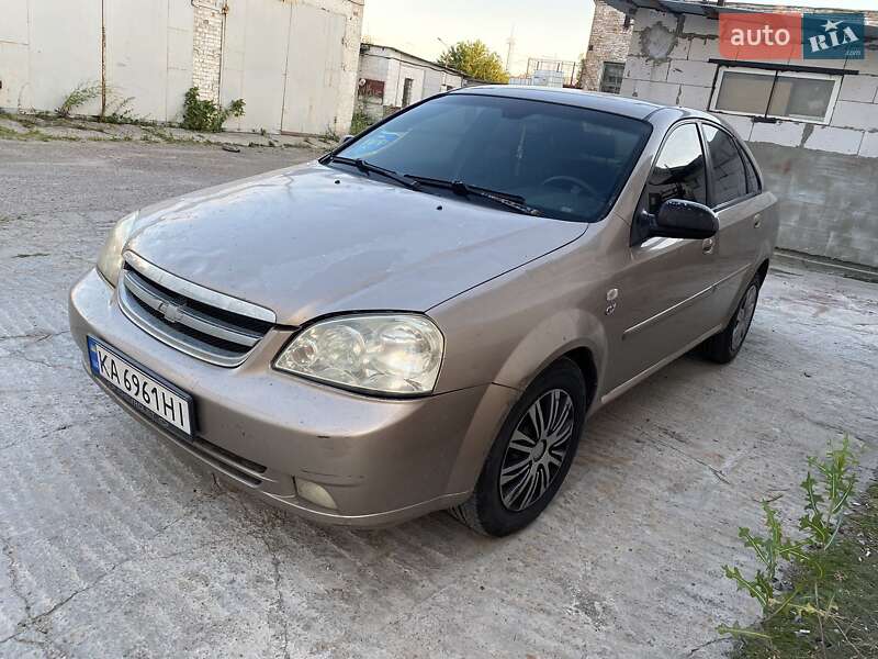 Седан Daewoo Nubira 2005 в 