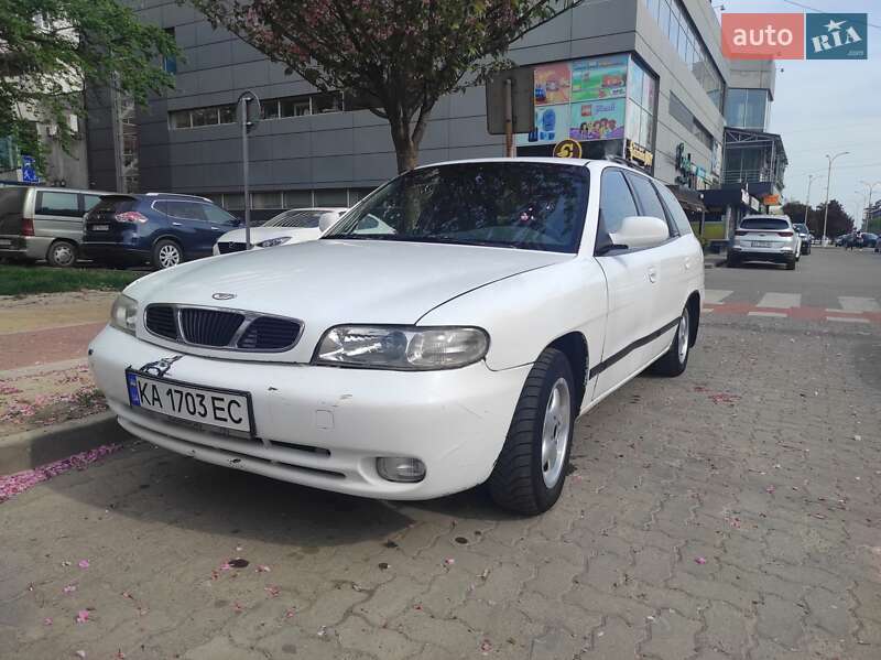 Універсал Daewoo Nubira 1998 в Києві