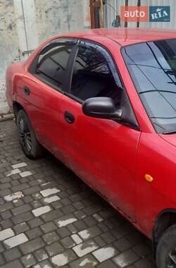 Седан Daewoo Nubira 1998 в Одессе