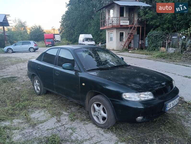 Седан Daewoo Nubira 1998 в Харькове