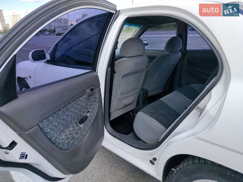 Седан Daewoo Nubira 1998 в Полтаве фото 14 Седан Daewoo Nubira 1998 в Полтаве