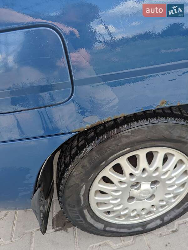 Седан Daewoo Nubira 2000 в Пустомытах