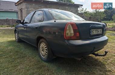 Седан Daewoo Nubira 2000 в 