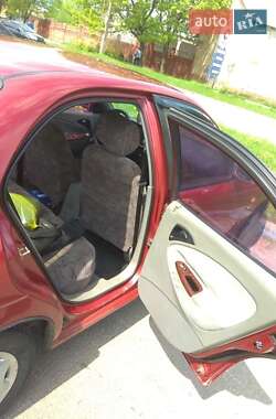 Седан Daewoo Nubira 2002 в 