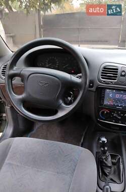 Седан Daewoo Nubira 1998 в 