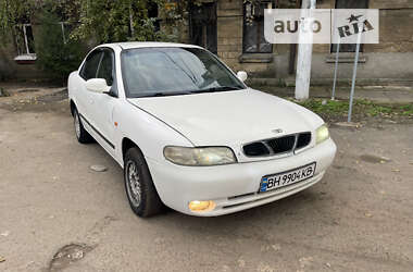 Седан Daewoo Nubira 1998 в Одесі