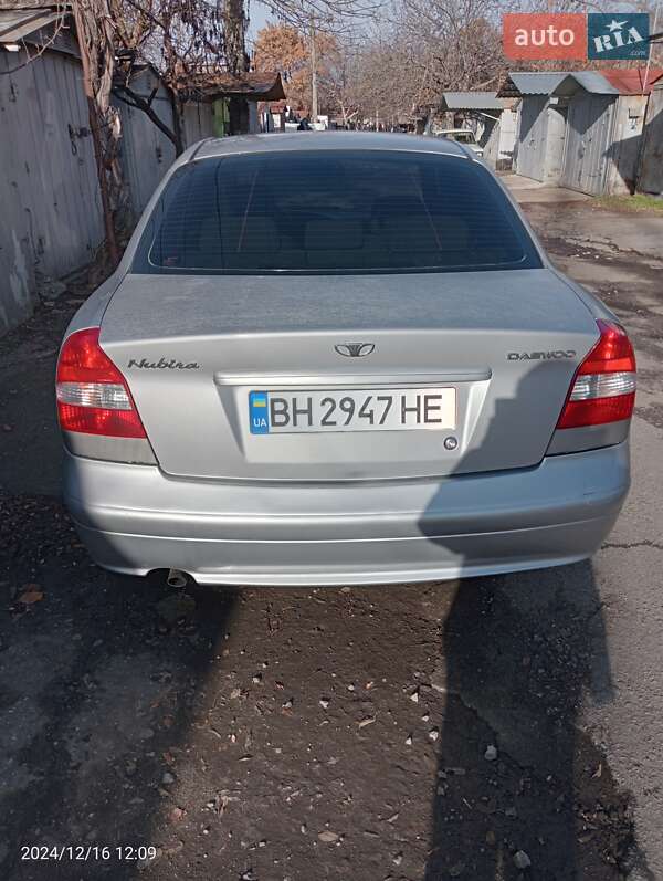 Седан Daewoo Nubira 2002 в Одессе