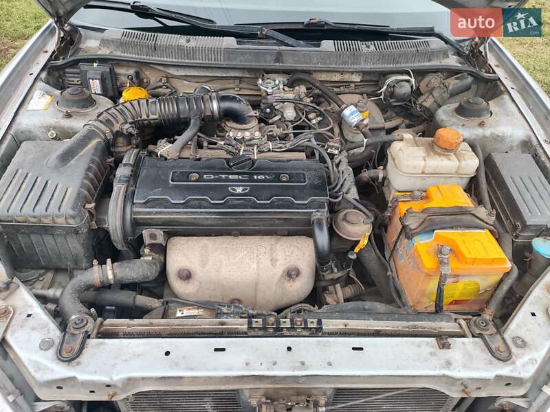 Універсал Daewoo Nubira 2002 в Жашківу