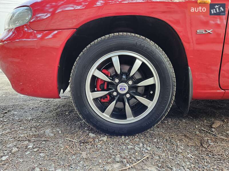 Седан Daewoo Nubira 1998 в Хмельницькому