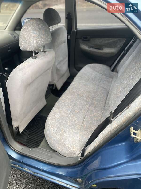 Хэтчбек Daewoo Nubira 1998 в Днепре