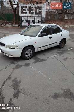 Седан Daewoo Nubira 1999 в Києві