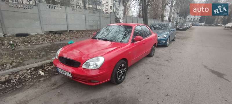 Седан Daewoo Nubira 2003 в Днепре