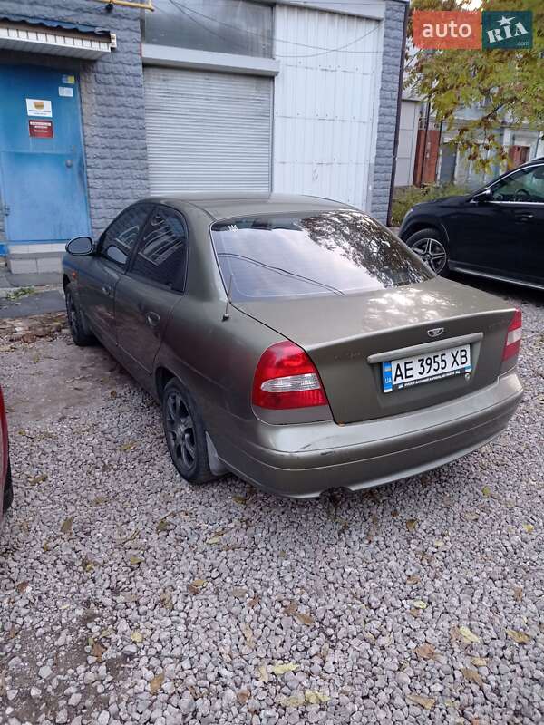 Седан Daewoo Nubira 2003 в Дніпрі