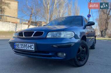 Седан Daewoo Nubira 1998 в Николаеве