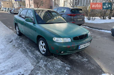 Седан Daewoo Nubira 1999 в Києві