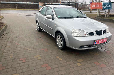 Седан Daewoo Nubira 2004 в Луцке