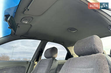 Седан Daewoo Nubira 2001 в 