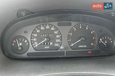 Седан Daewoo Nubira 1999 в Кривом Роге