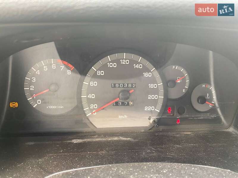 Седан Daewoo Nubira 2003 в Кривом Роге