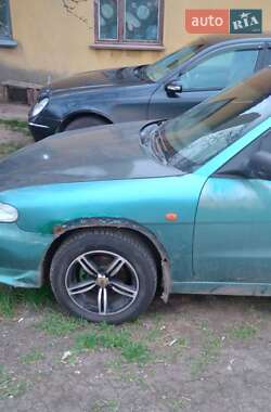Седан Daewoo Nubira 1998 в 