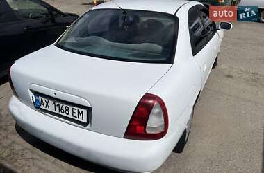 Седан Daewoo Nubira 1998 в 