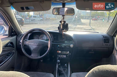 Седан Daewoo Nubira 2001 в 