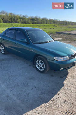 Седан Daewoo Nubira 1998 в 