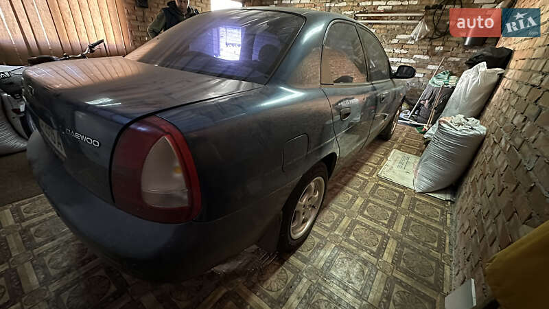 Daewoo Nubira 1998