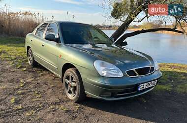 Седан Daewoo Nubira 2003 в Смілі