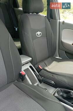 Седан Daewoo Nubira 2003 в 
