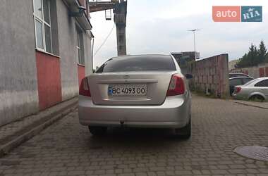 Седан Daewoo Nubira 2003 в 