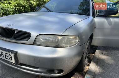 Хетчбек Daewoo Nubira 1998 в 